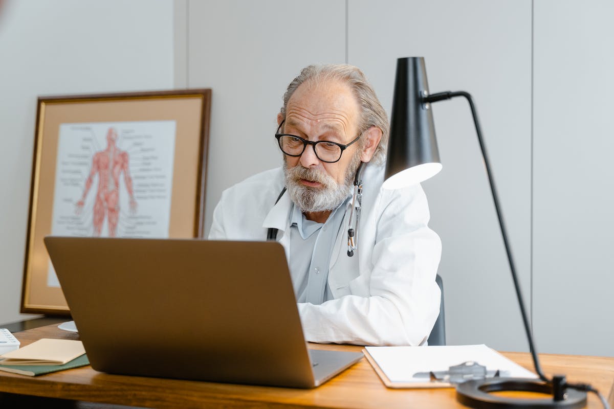 FAQ on Lab Communication - MN Dental Lab