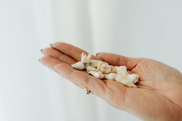 pexels-karola-g-7195436